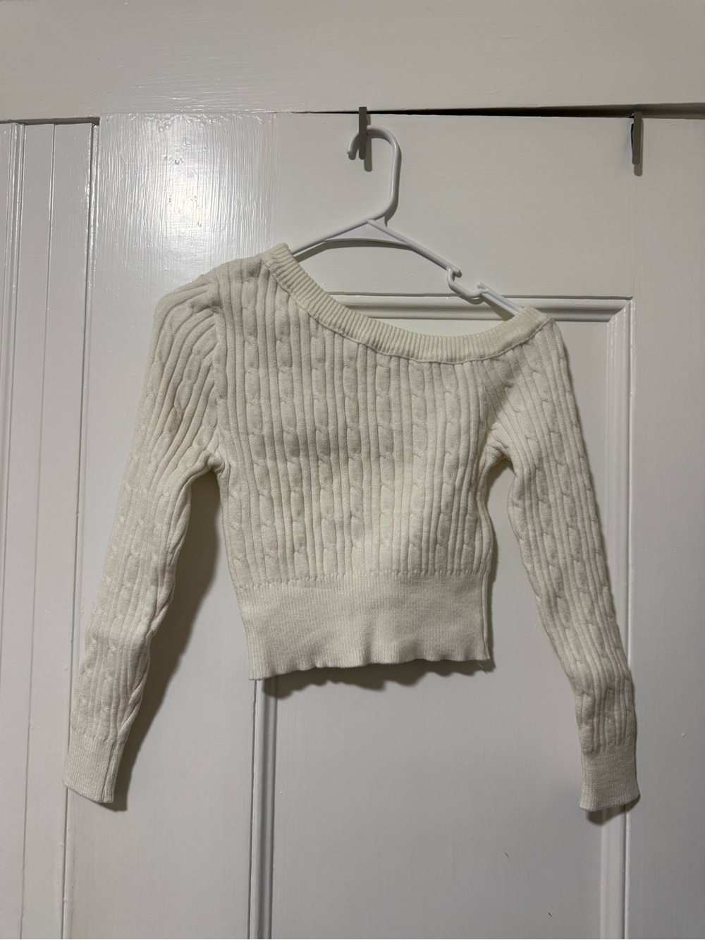 Cropped Cable-Knit Off-Shoulder Sweater
